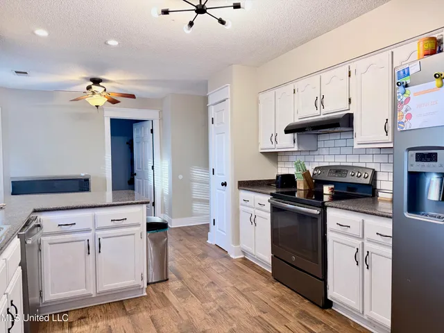 $284,999 | 123 Keestone Drive, Senatobia, MS 38668