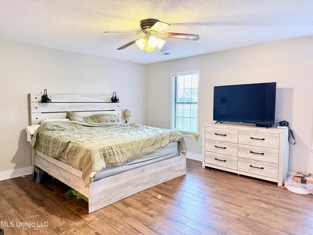 $284,999 | 123 Keestone Drive, Senatobia, MS 38668