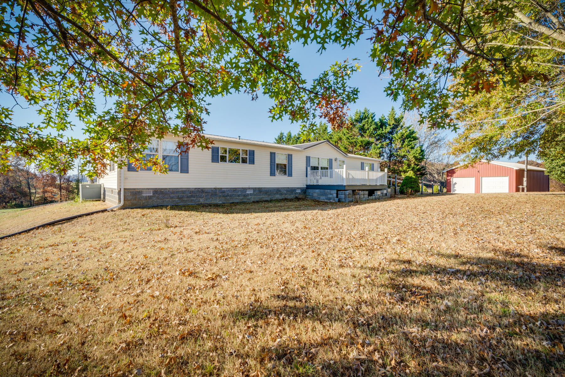 425 Oak Hills Road Mosheim, TN 37818 - Photo 1 of 25 002