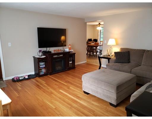 18 Phoenix Road Auburn, MA 01501 - Photo 4 of 17 Gallery Image 4