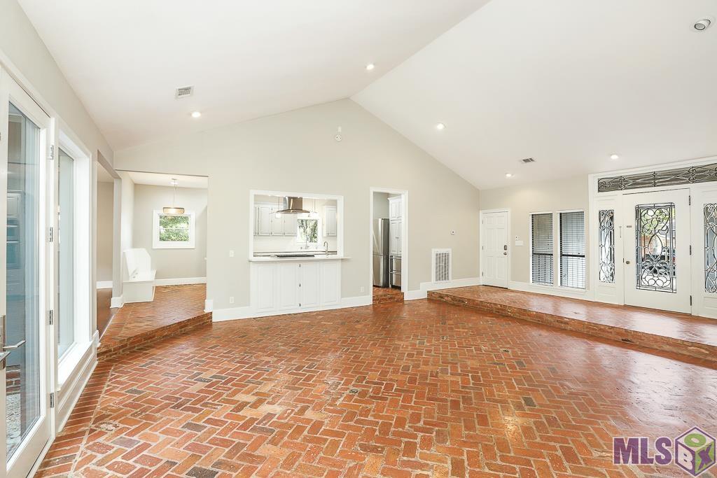 1839 Applewood Road Baton Rouge, LA 70808 - Photo 10 of 46 Gallery Image 10