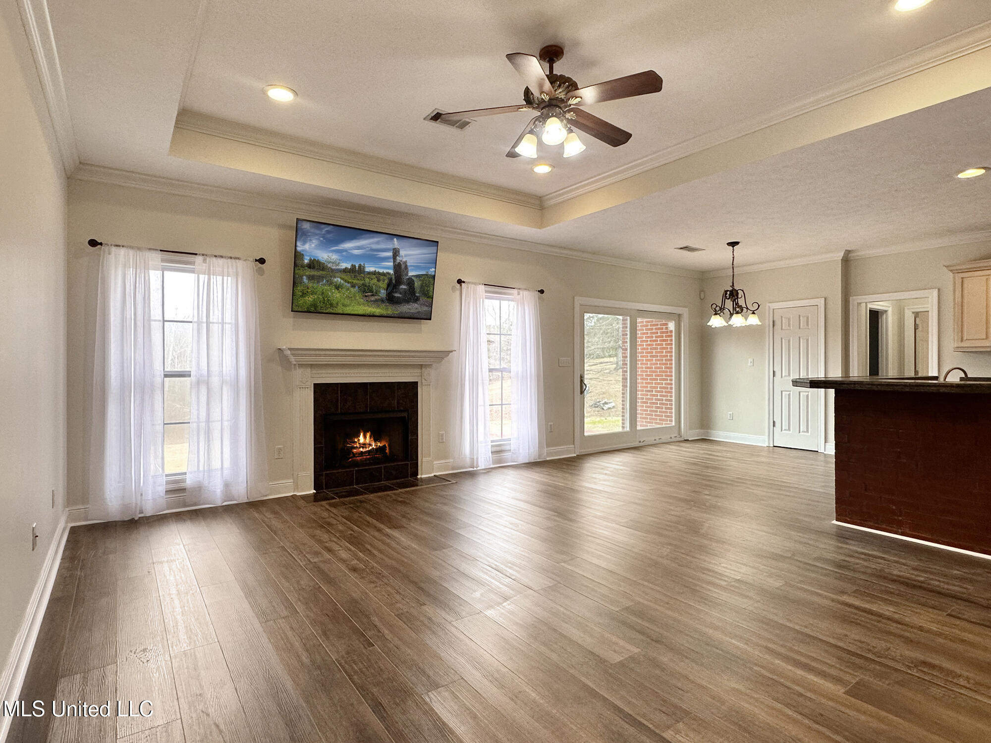 111 Luther Walker Road Meridian, MS 39301 - Photo 12 of 29 Living