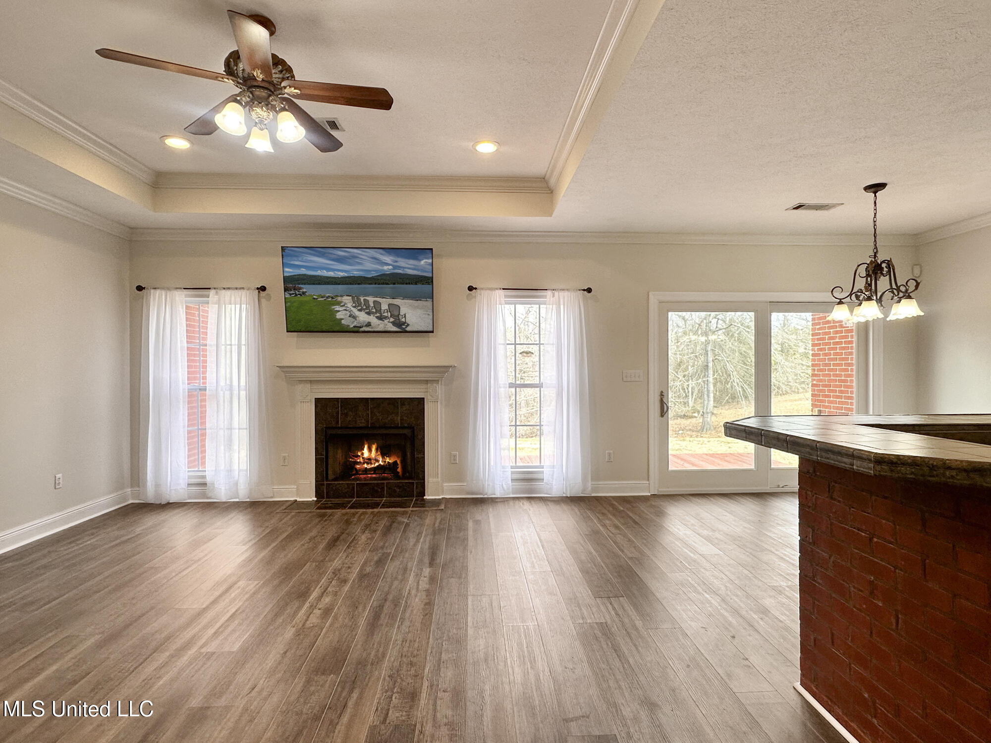 111 Luther Walker Road Meridian, MS 39301 - Photo 13 of 29 Living