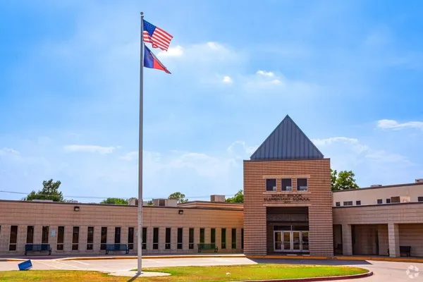 $374,975 | 2304 Shady Brook Drive, Bedford, TX 76021