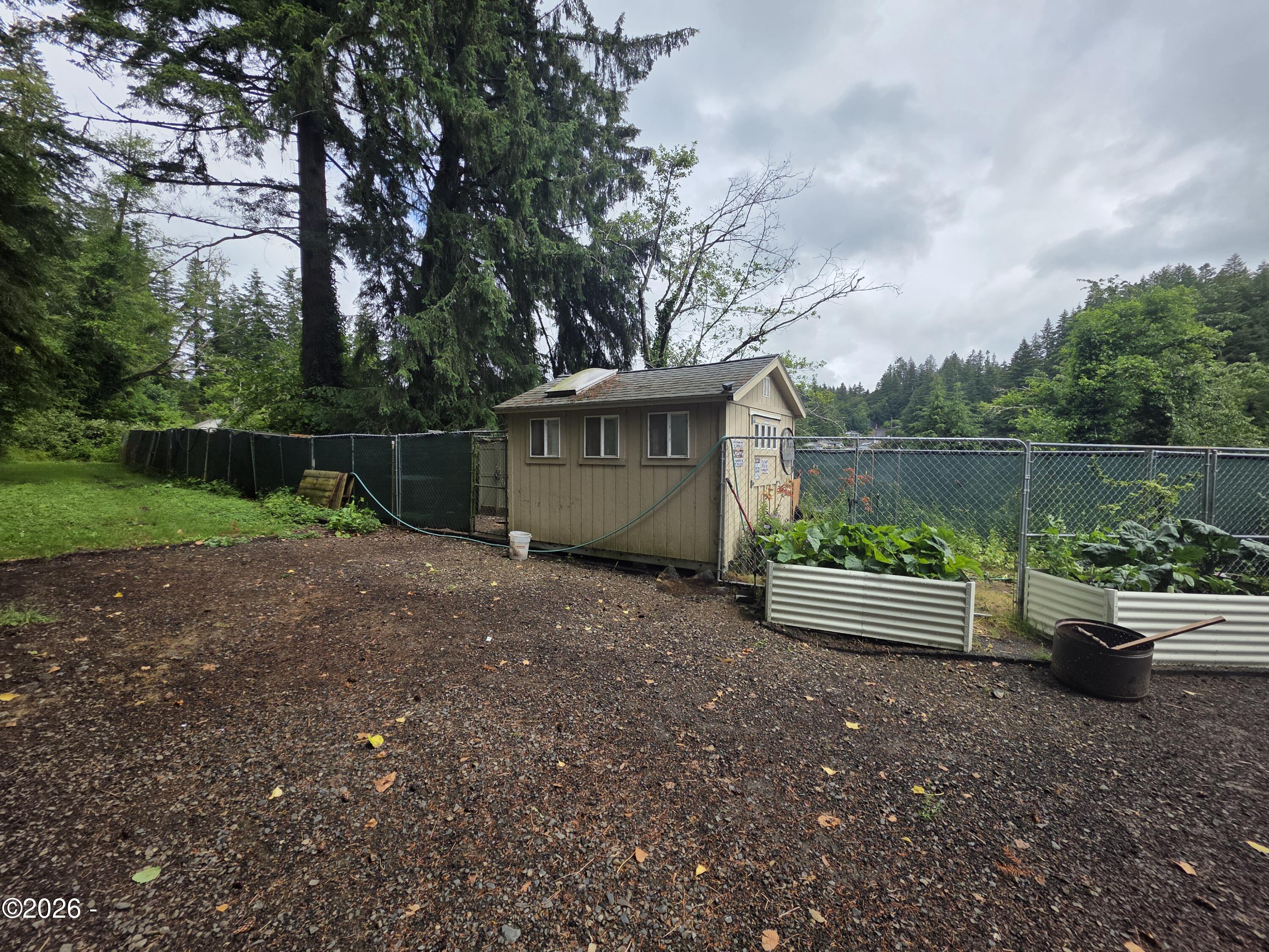 750 Northwest Forestry Road Toledo, OR 97391 - Photo 18 of 84