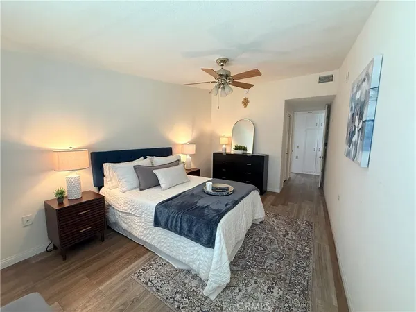 $465,000 | 1520 Northwood Road, Unit 244E, Seal Beach, CA 90740