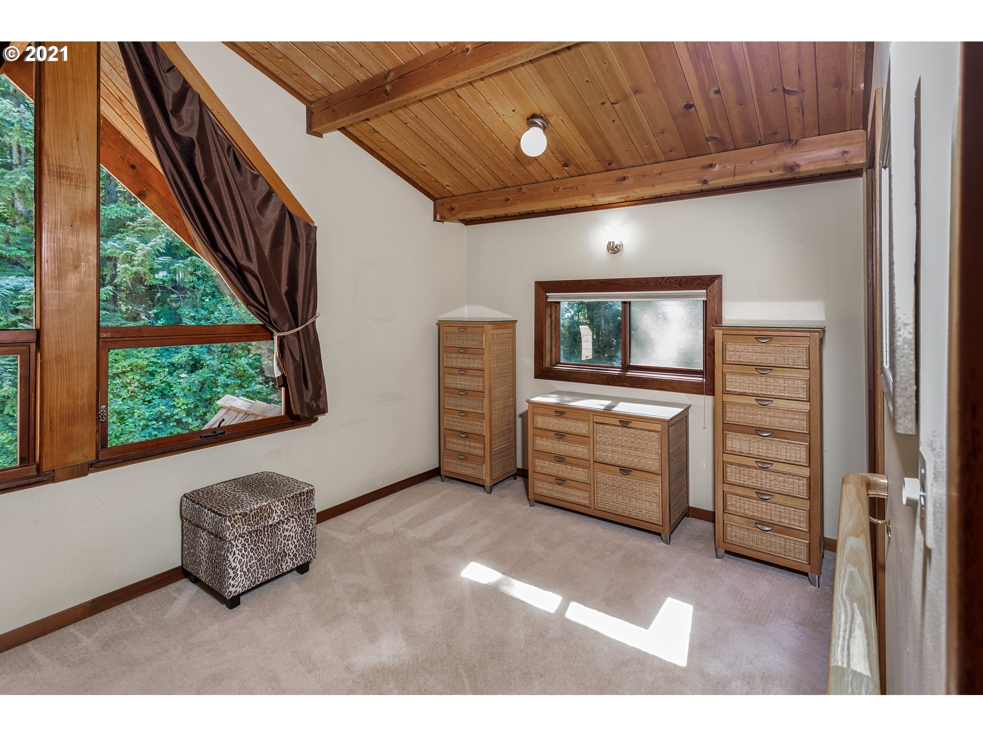23360 South Viola Welch Road Beavercreek, OR 97004 - Photo 17 of 31 Bedroom, Owner's Suite