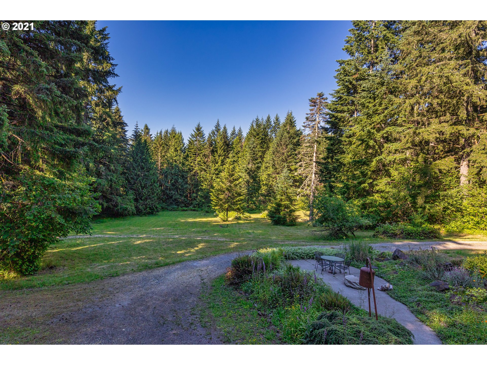 23360 South Viola Welch Road Beavercreek, OR 97004 - Photo 23 of 31 Gallery Image 23