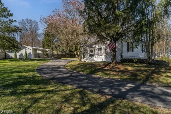 $424,900 | 111 Lommason Glen Road, Belvidere, NJ 07823