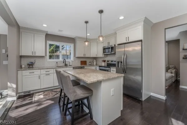 $424,900 | 111 Lommason Glen Road, Belvidere, NJ 07823