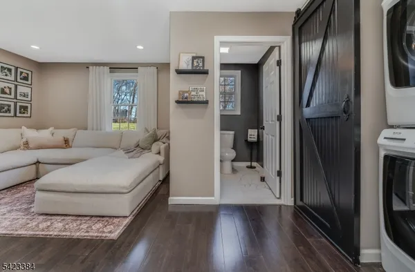 $424,900 | 111 Lommason Glen Road, Belvidere, NJ 07823