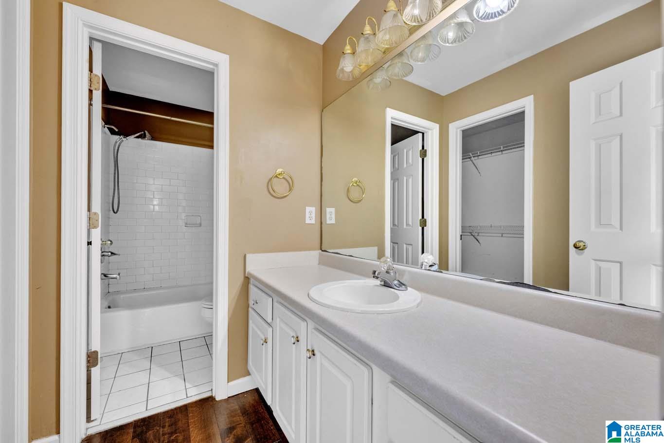 1828 Hillcrest Road Northeast Birmingham, AL 35215 - Photo 14 of 37
