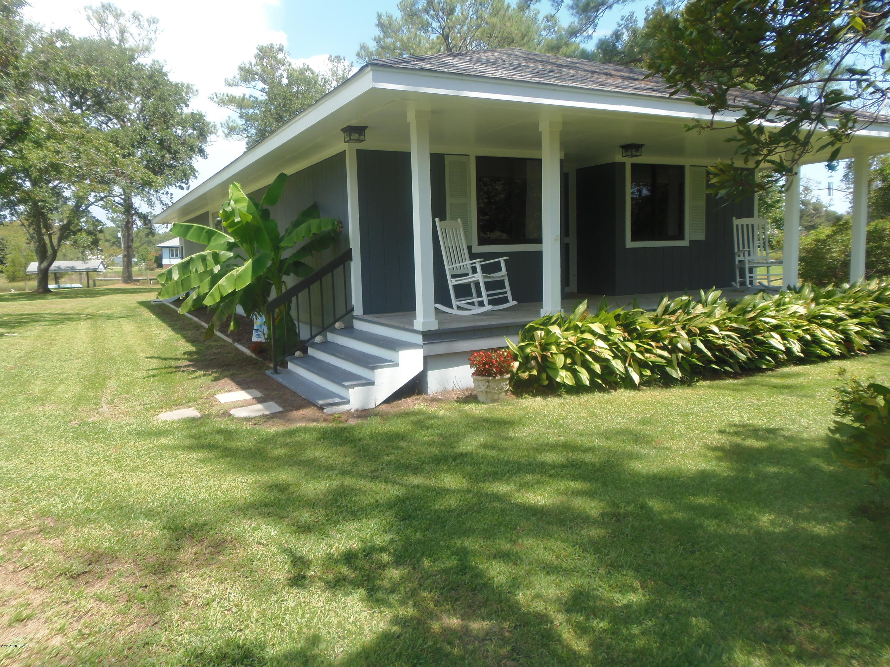 184 Wallace Road Beaufort, NC 28516 - Photo 14 of 56 P8200320 - Copy - Copy