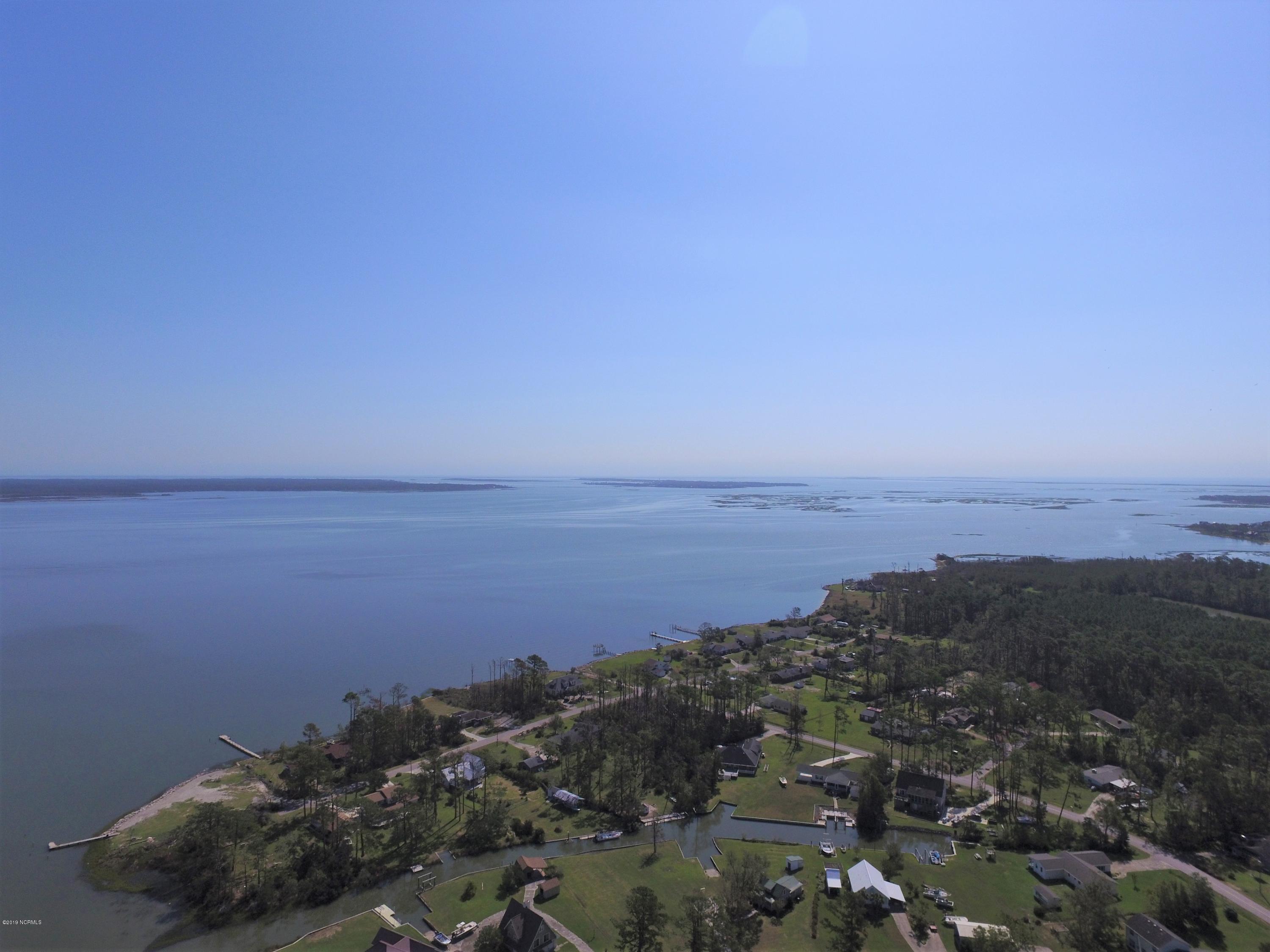 184 Wallace Road Beaufort, NC 28516 - Photo 8 of 56 DJI_0251.2