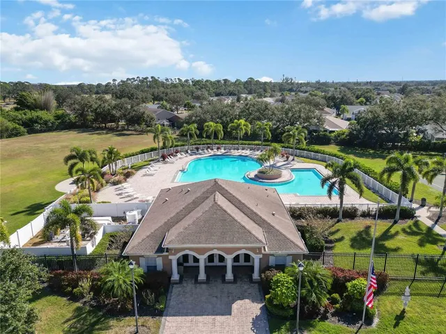 $449,999 | 4810 Bookelia Circle, Bradenton, FL 34203