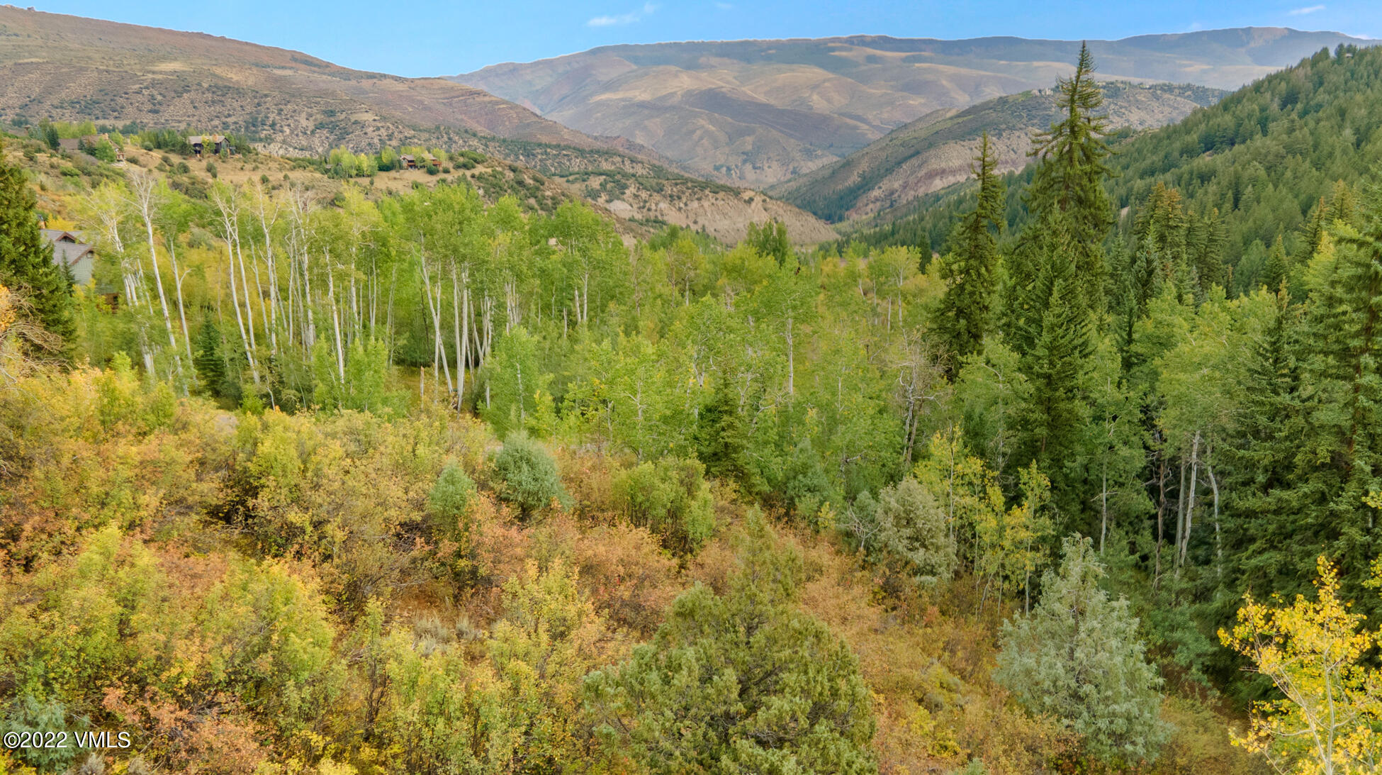 858 Red Draw Edwards, CO 81632 - Photo 14 of 26 a view of a lush green field