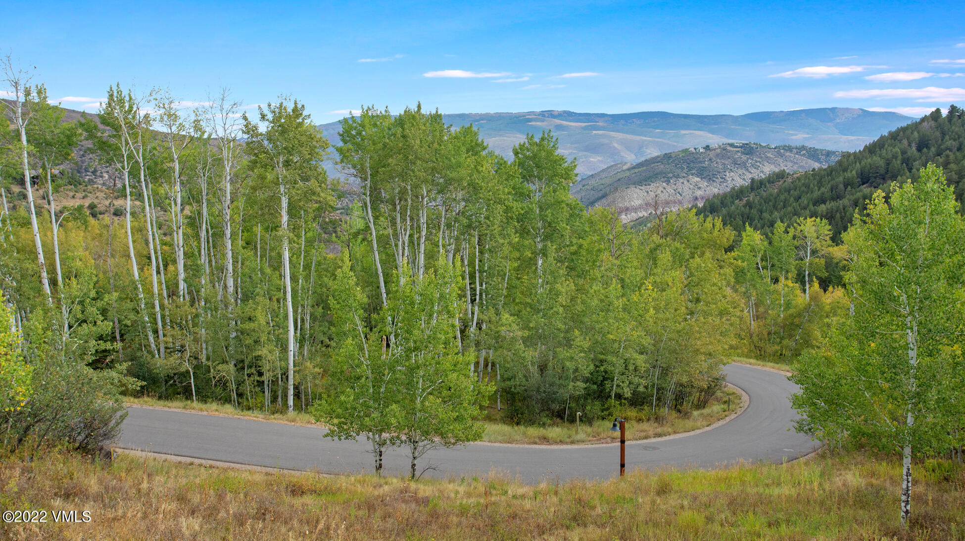 858 Red Draw Edwards, CO 81632 - Photo 23 of 26 a view of a city with lush green forest