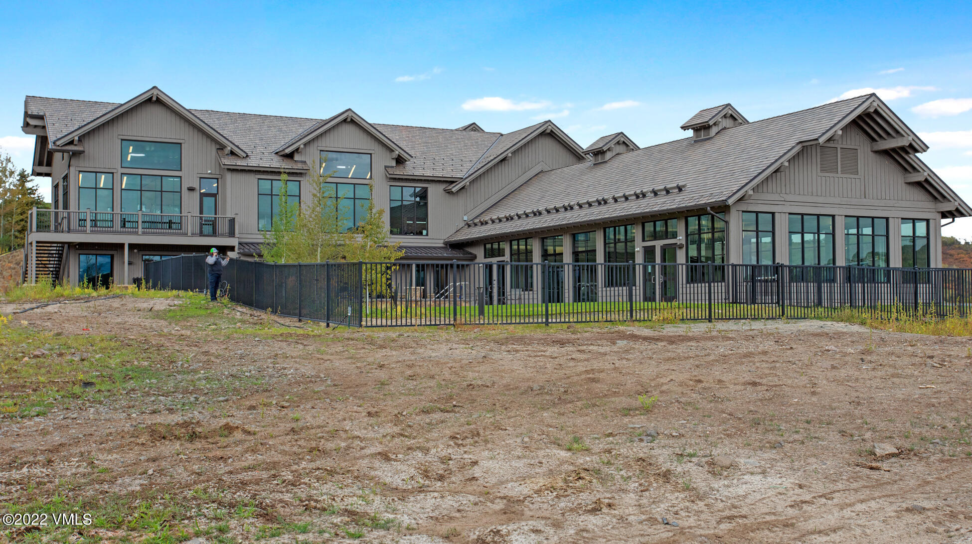 858 Red Draw Edwards, CO 81632 - Photo 25 of 26 a front view of a house with a garden