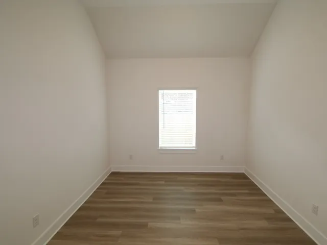 $385,990 | 14018 Baikal Mnr Drive, Santa Fe, TX 77510