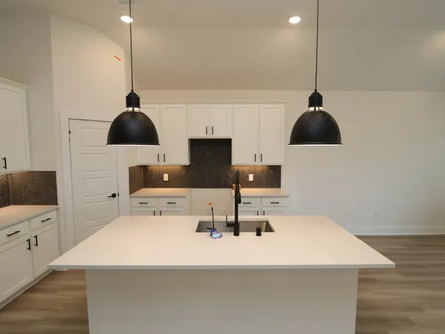 $385,990 | 14018 Baikal Mnr Drive, Santa Fe, TX 77510