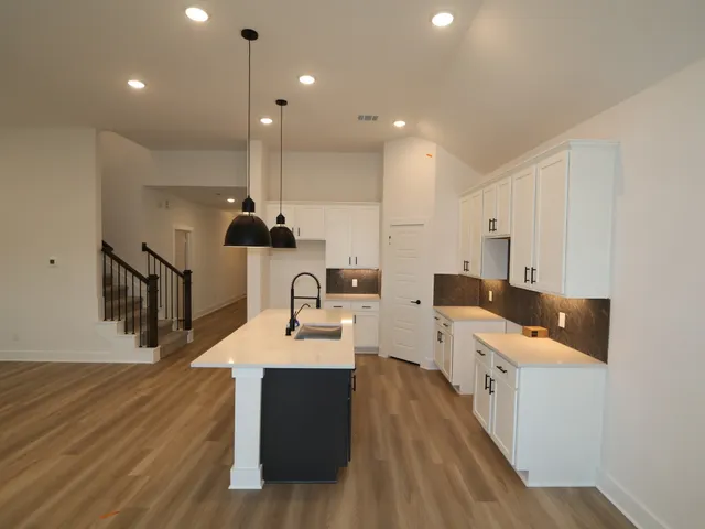 $385,990 | 14018 Baikal Mnr Drive, Santa Fe, TX 77510