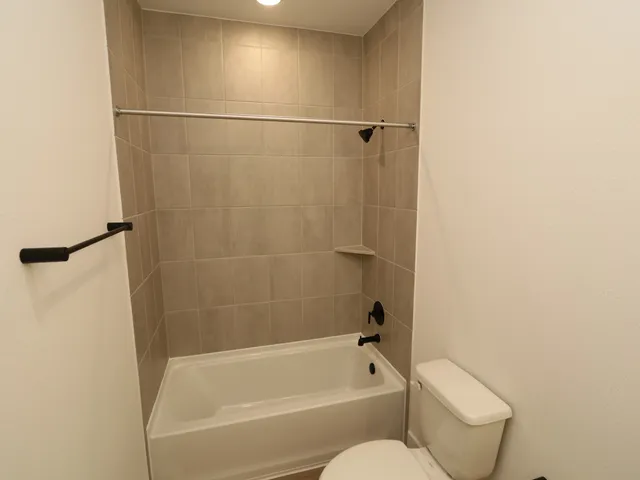 $385,990 | 14018 Baikal Mnr Drive, Santa Fe, TX 77510