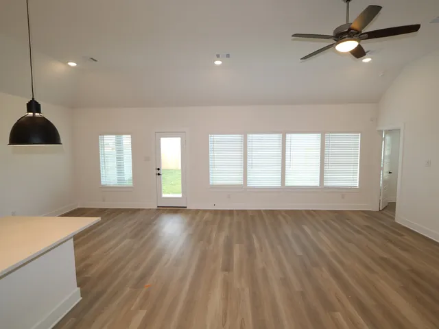 $385,990 | 14018 Baikal Mnr Drive, Santa Fe, TX 77510