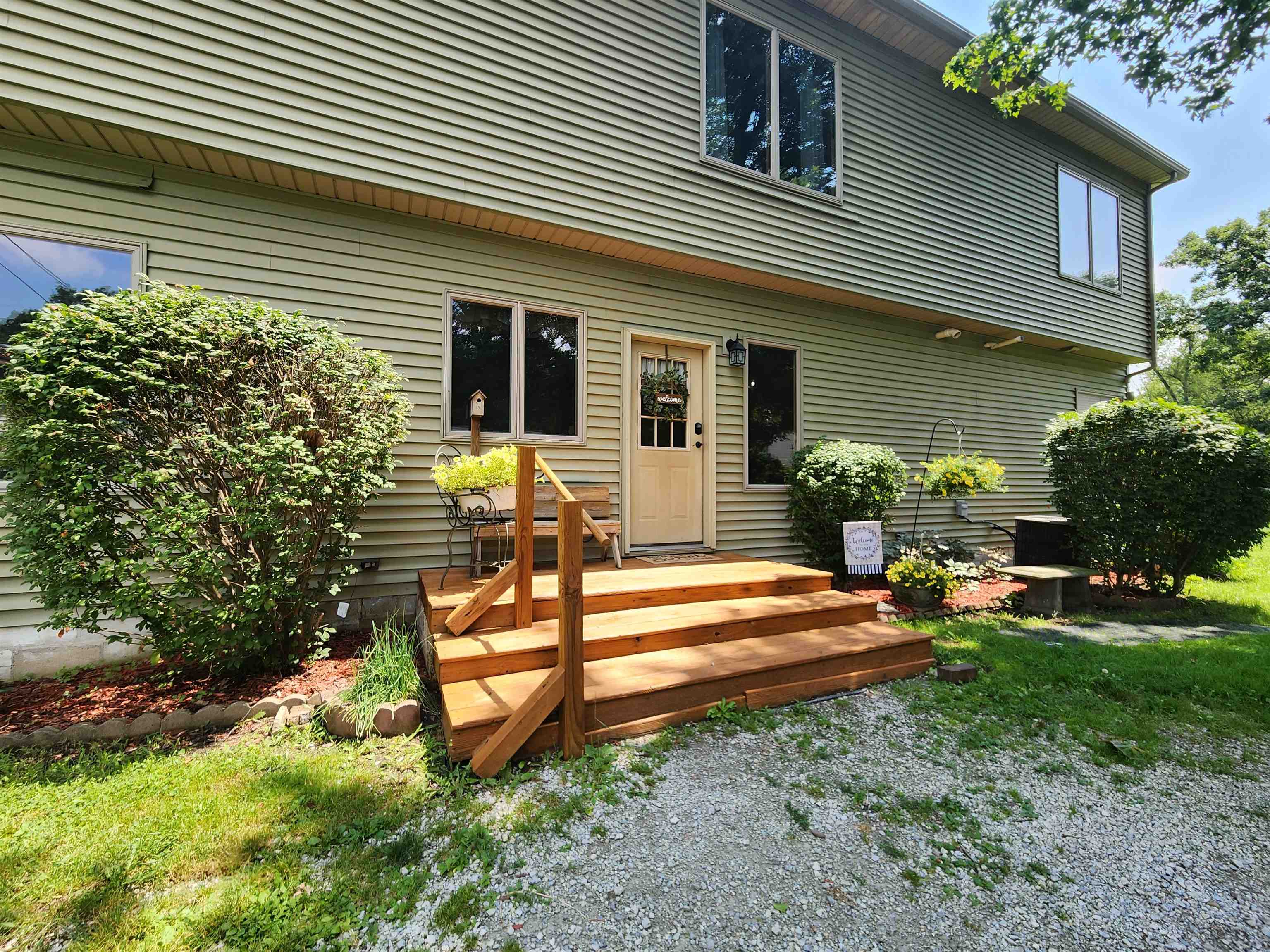 50818 Cornwall Road Bristol, IN 46507 - Photo 7 of 10 Gallery Image 7