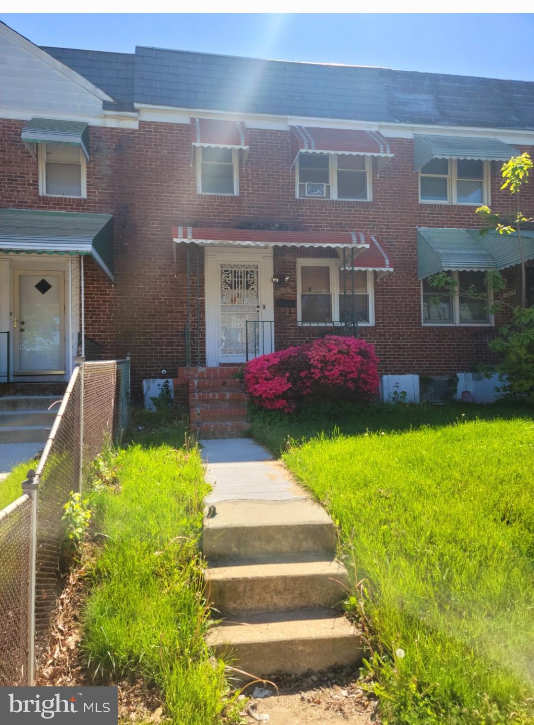 1002 Wicklow Road Baltimore, MD 21229 - Photo 2 of 15