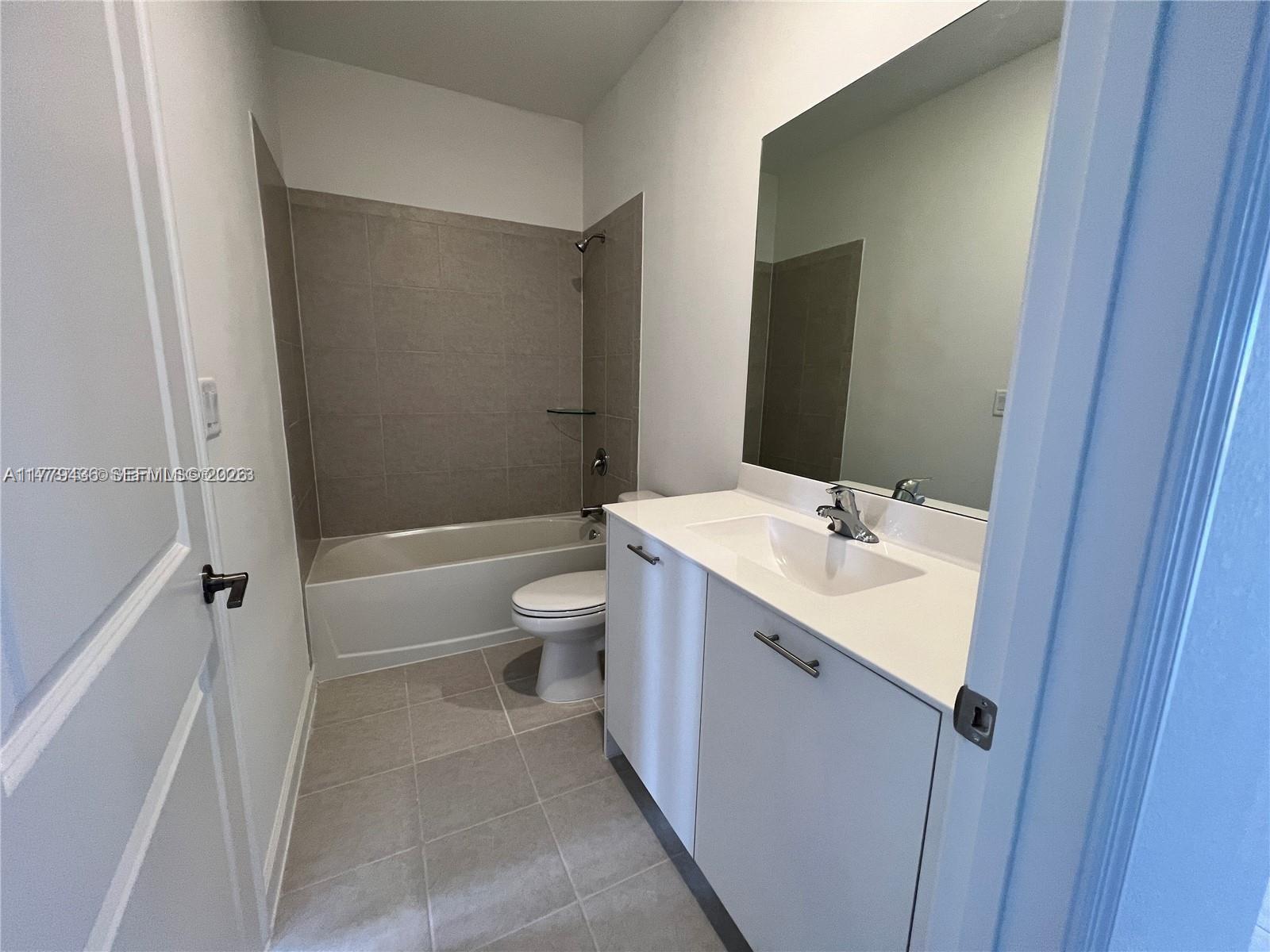 12285 Northwest 24th Place Miami, FL 33147 - Photo 11 of 25