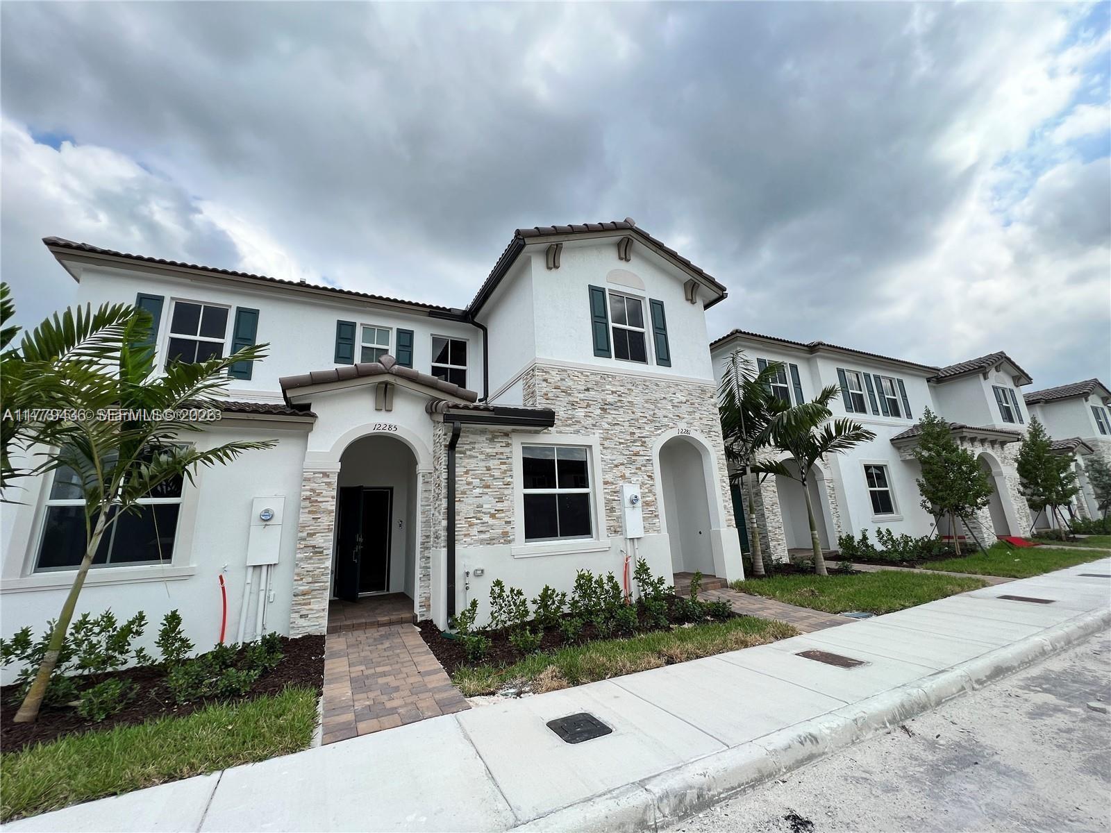 12285 Northwest 24th Place Miami, FL 33147 - Photo 2 of 25