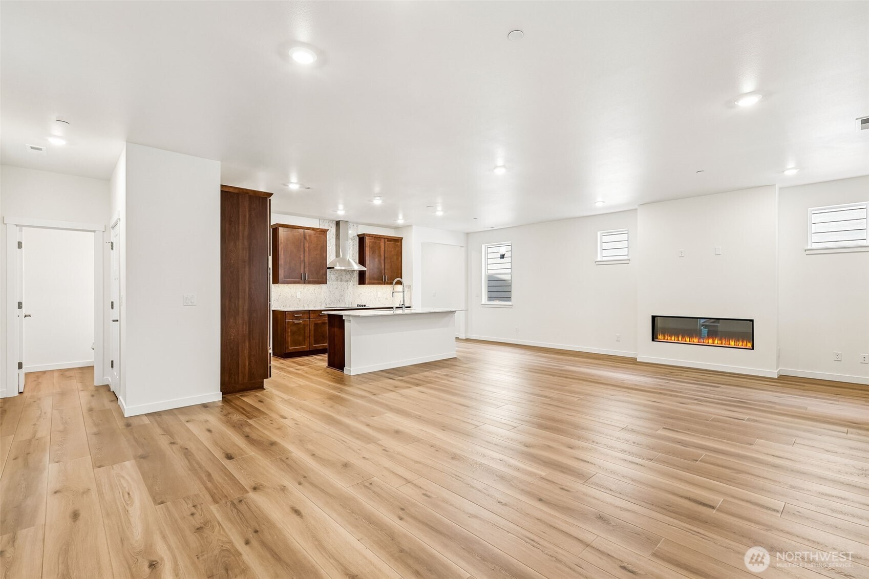 24323 13 Avenue Southeast, Unit CR20 Bothell, WA 98021 - Photo 6 of 39