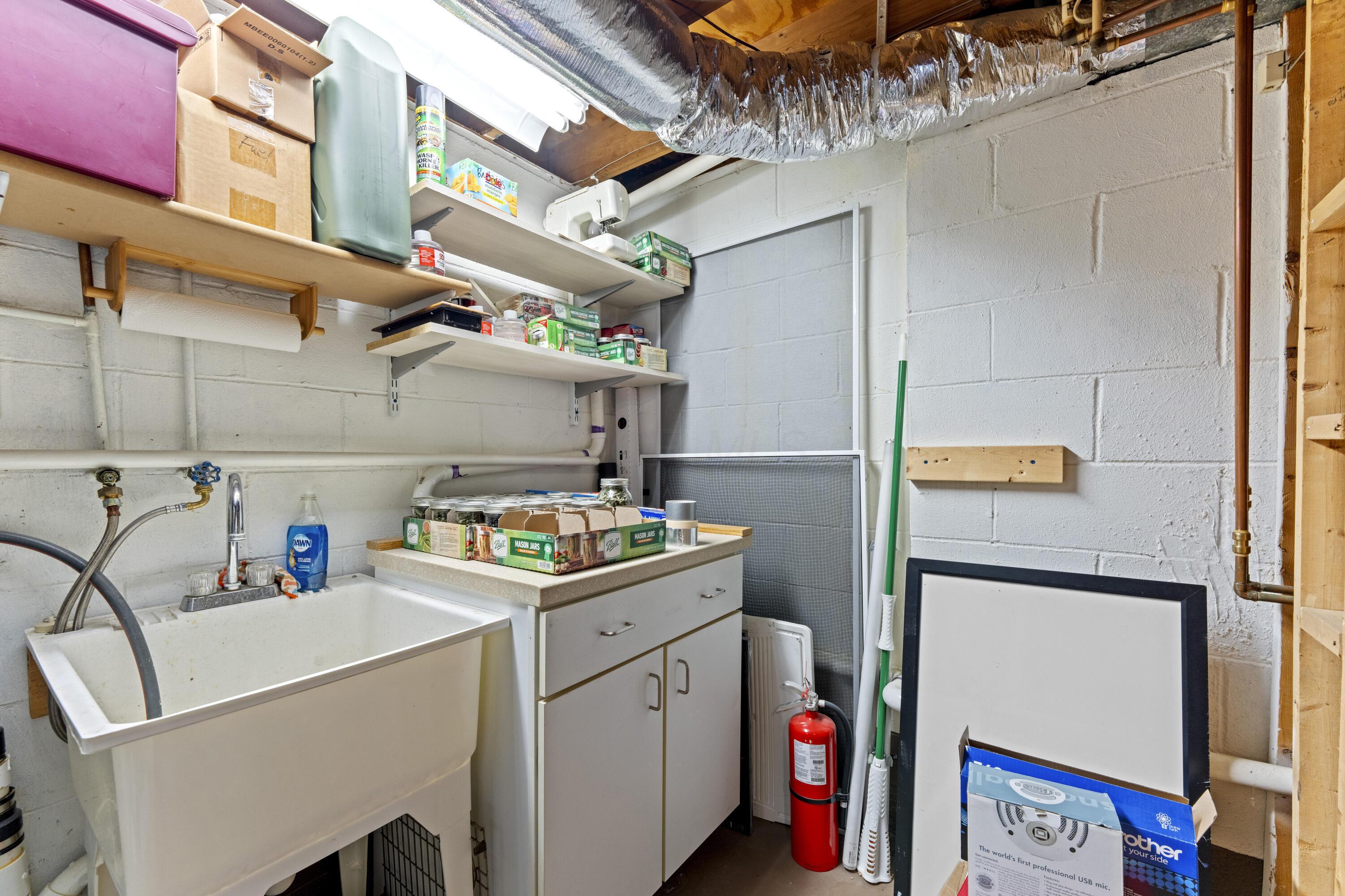 2019 Tupsfield Road Columbus, OH 43229 - Photo 27 of 41 dsc06500