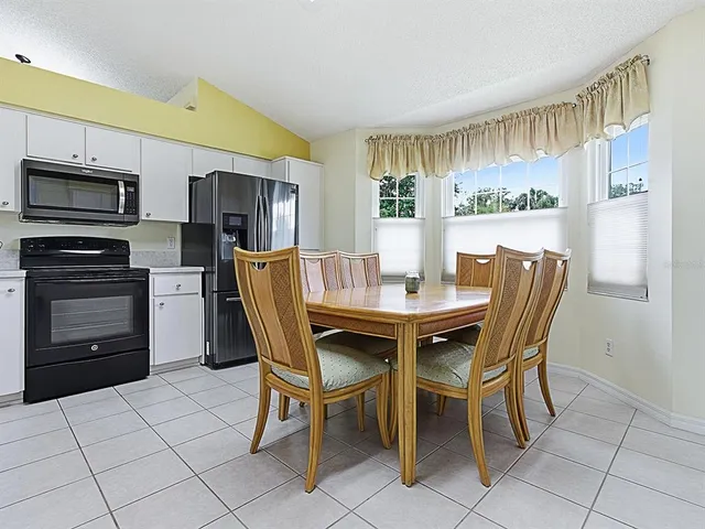 $340,000 | 5588 Gulf Stream Street, Tavares, FL 32778