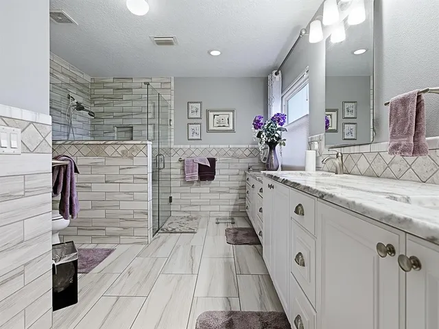 $340,000 | 5588 Gulf Stream Street, Tavares, FL 32778