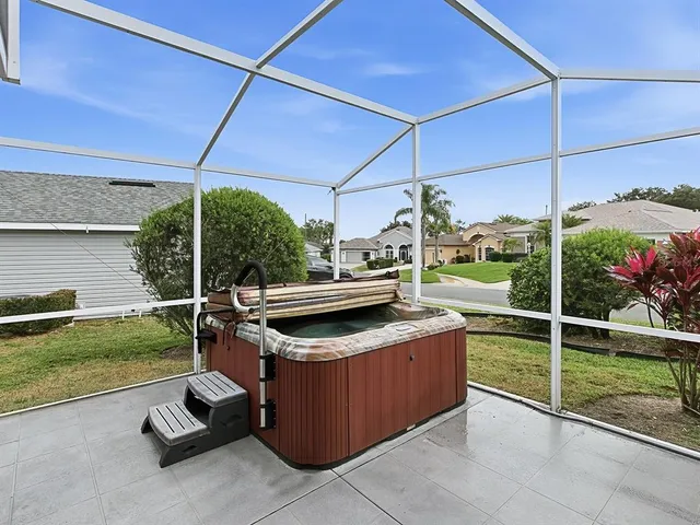 $340,000 | 5588 Gulf Stream Street, Tavares, FL 32778