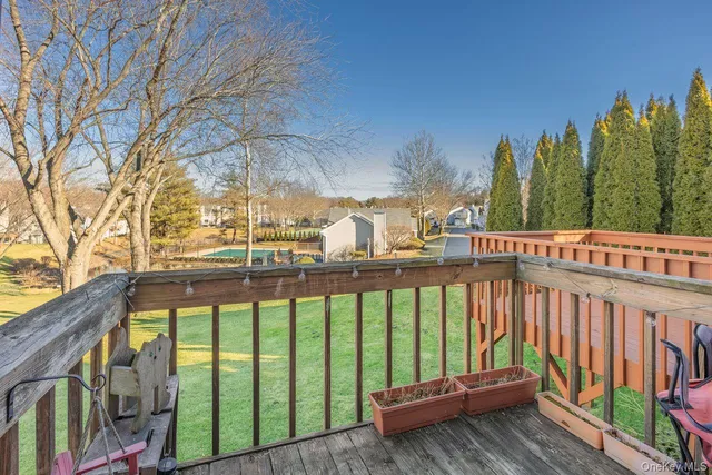 $499,900 | 117 Leeward Lane, Port Jefferson, NY 11777