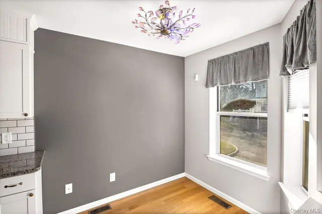 $499,900 | 117 Leeward Lane, Port Jefferson, NY 11777