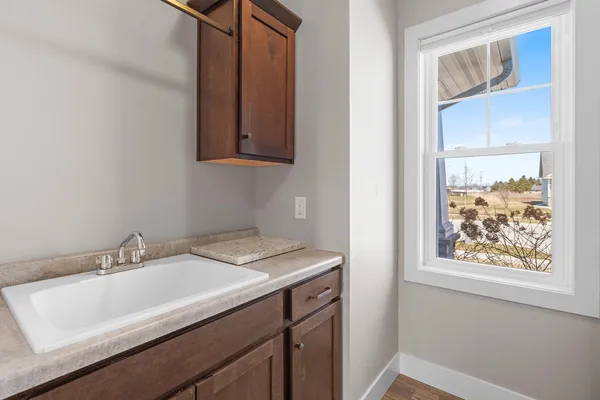 $649,900 | 5485 North Amethyst Drive, Appleton, WI 54913