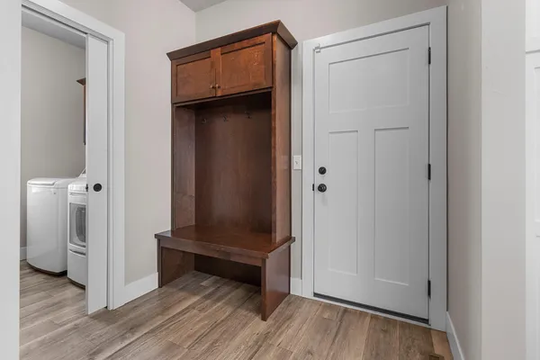 $649,900 | 5485 North Amethyst Drive, Appleton, WI 54913