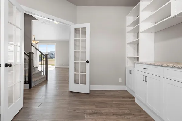 $649,900 | 5485 North Amethyst Drive, Appleton, WI 54913