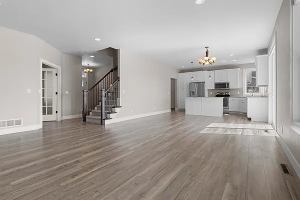 $649,900 | 5485 North Amethyst Drive, Appleton, WI 54913