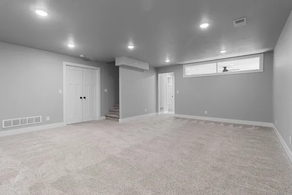 $649,900 | 5485 North Amethyst Drive, Appleton, WI 54913