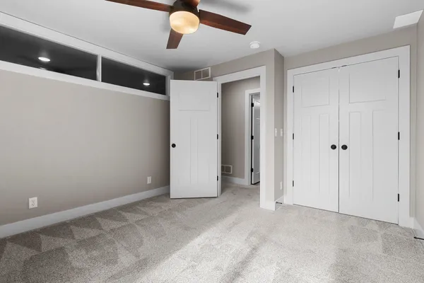 $649,900 | 5485 North Amethyst Drive, Appleton, WI 54913