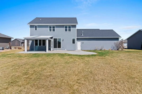 $649,900 | 5485 North Amethyst Drive, Appleton, WI 54913