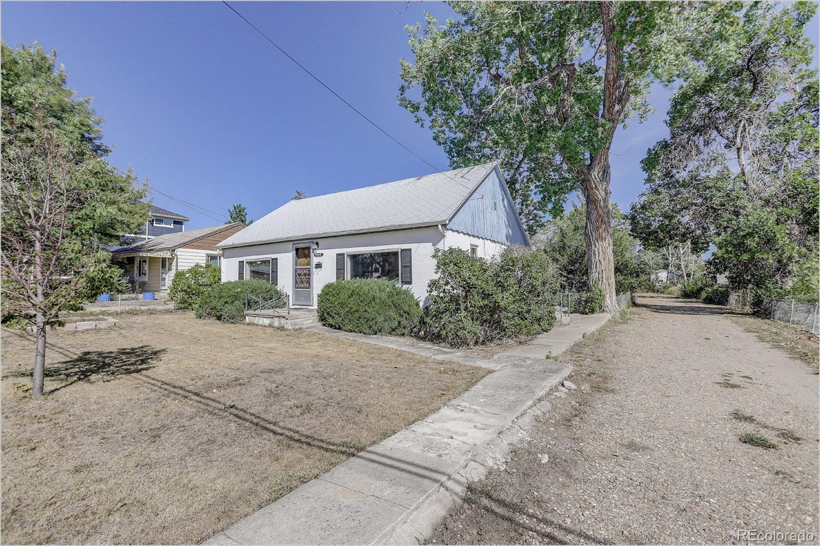 7642 Raleigh Street Westminster, CO 80030 - Photo 2 of 29