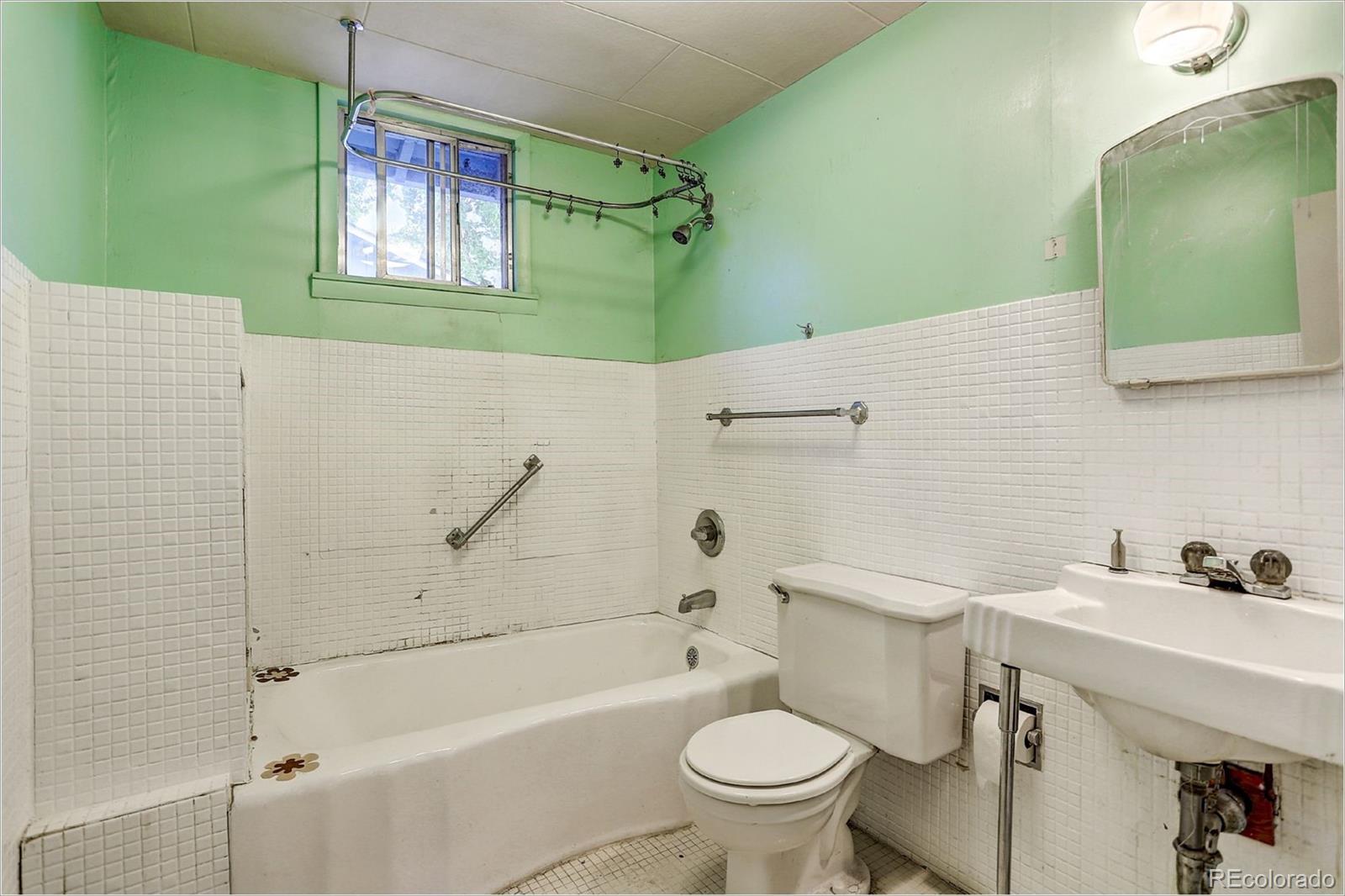 7642 Raleigh Street Westminster, CO 80030 - Photo 22 of 29