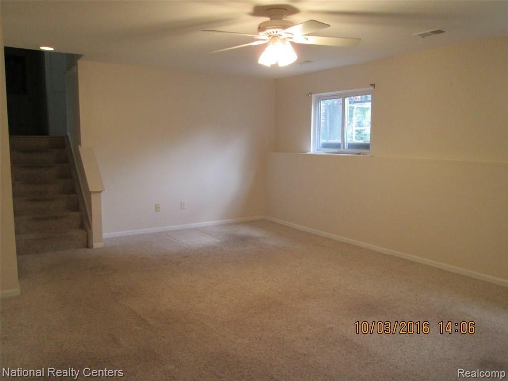 6602 Walters Road Clarkston, MI 48346 - Photo 27 of 32 IMG_0244.JPG