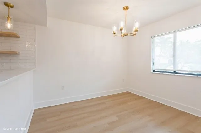 $565,000 | 601 Seafarer Circle, Unit 101, Jupiter, FL 33477