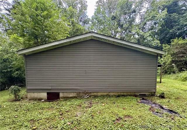 $109,000 | 151 Old State Road 64 Northeast, New Salisbury, IN 47161